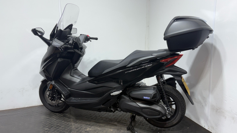 Honda Forza 350 (24MY)
